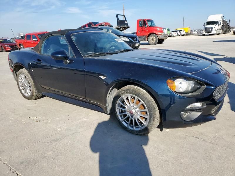 2018 Fiat 124 Spider Classica