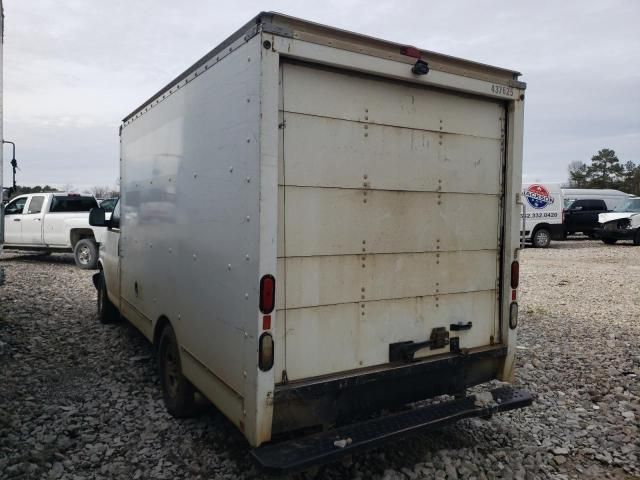 2012 GMC Savana Cutaway G3500