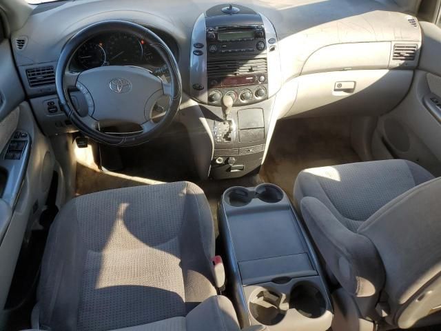 2007 Toyota Sienna CE