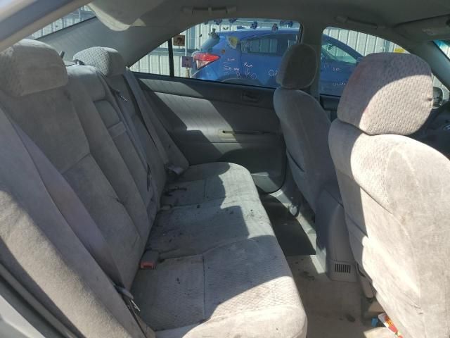 2002 Toyota Camry LE
