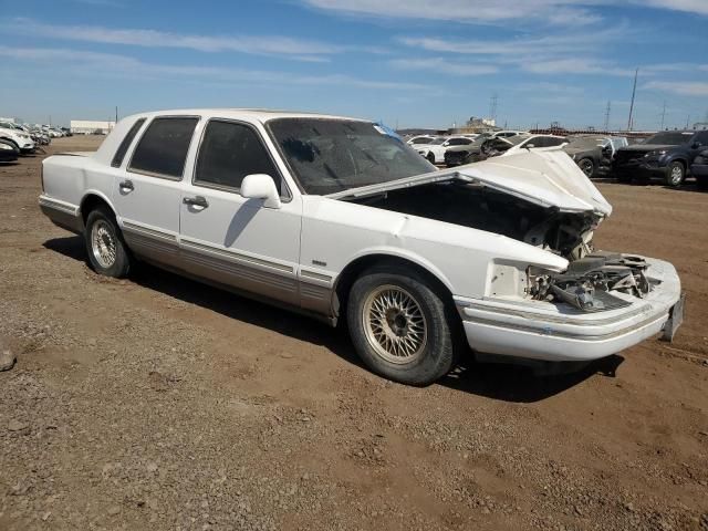 1996 Lincoln Town Car Signature