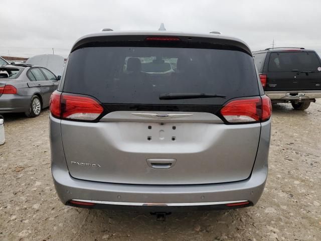 2017 Chrysler Pacifica Touring L Plus