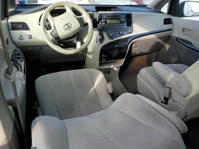 2014 Toyota Sienna