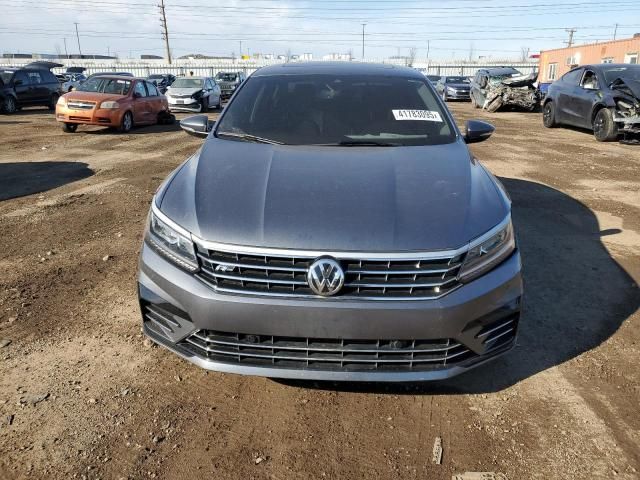 2019 Volkswagen Passat SE R-Line