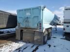 2022 Mack Trailer