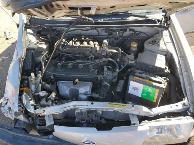 1999 Nissan Sentra Base