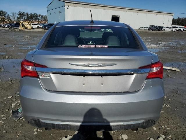 2014 Chrysler 200 Limited