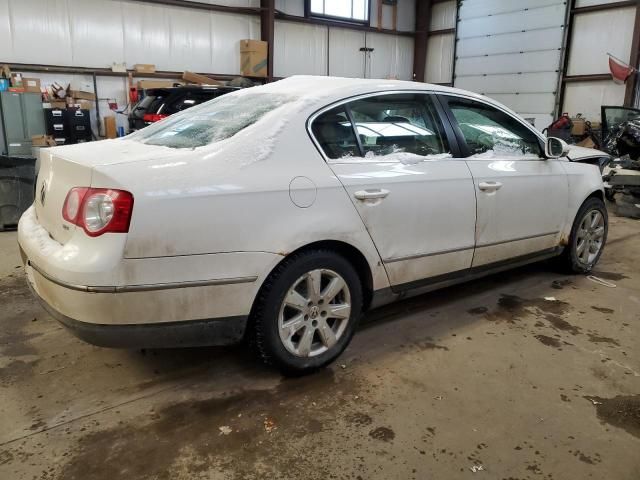 2007 Volkswagen Passat 2.0T Luxury Leather