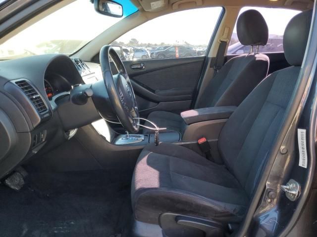 2012 Nissan Altima Base