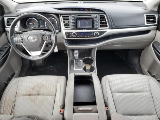 2014 Toyota Highlander LE