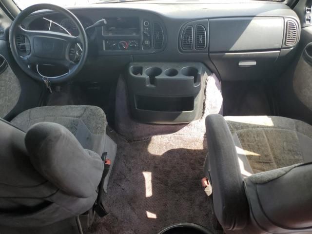 2001 Dodge RAM Van B1500