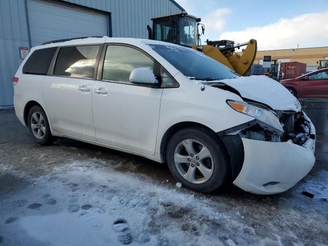 2011 Toyota Sienna LE