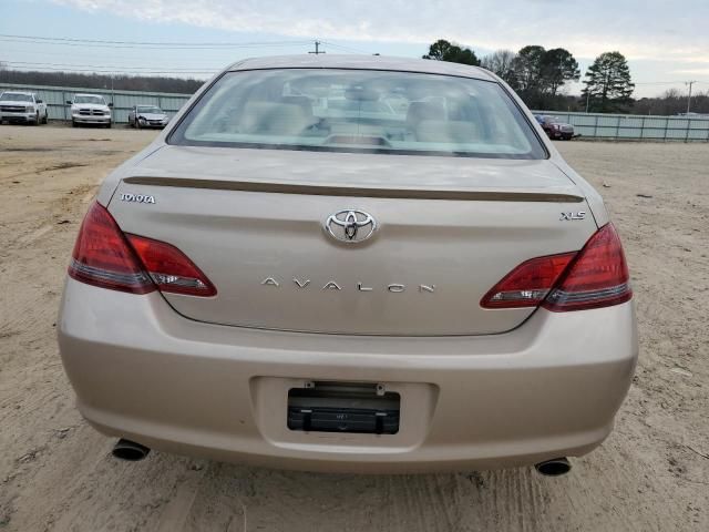 2008 Toyota Avalon XL