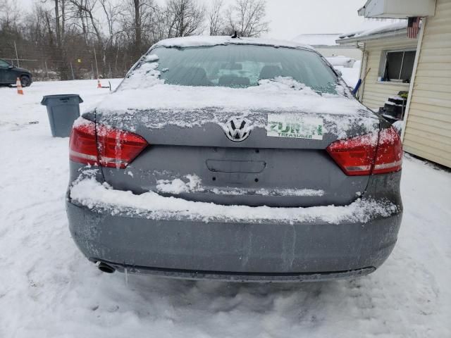 2012 Volkswagen Passat SE