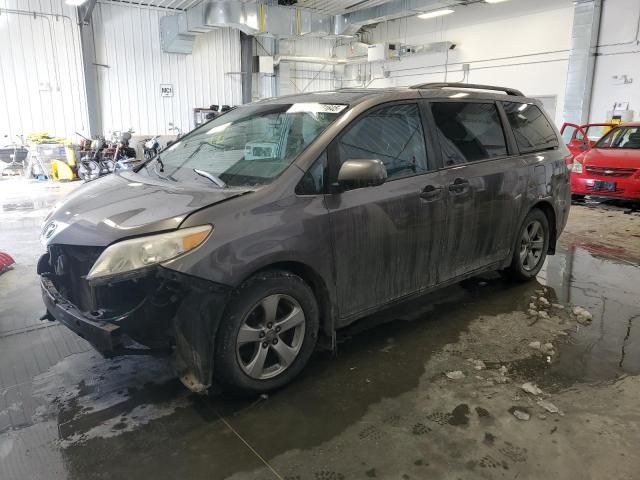 2011 Toyota Sienna