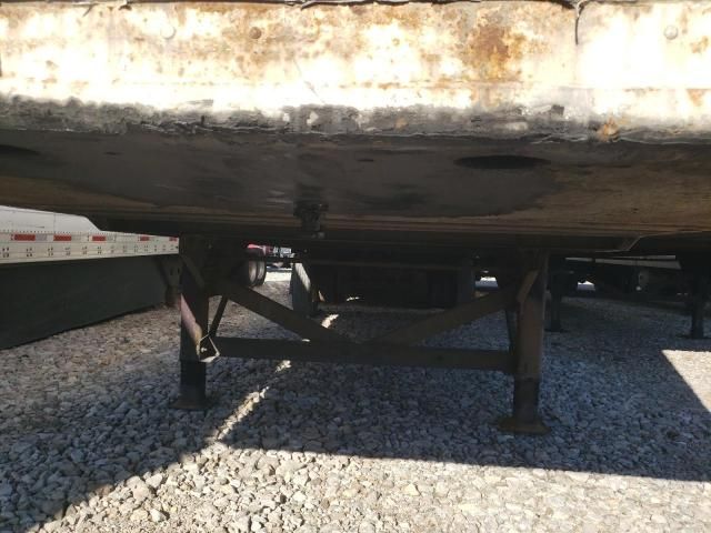 2001 Monon 28 DRY Van Trailer