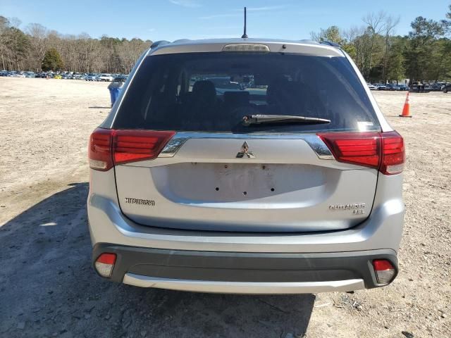 2016 Mitsubishi Outlander SE