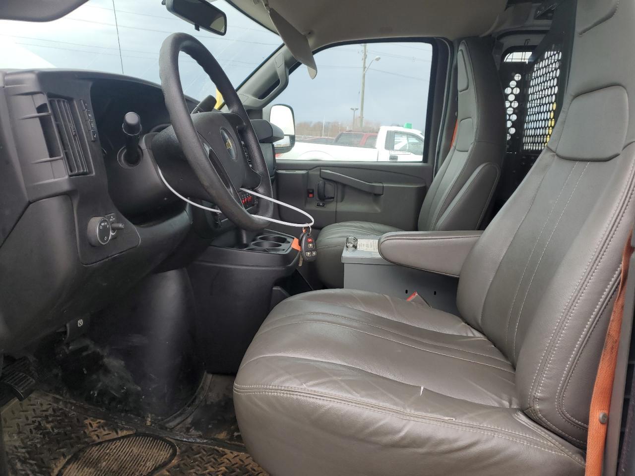 2016 Chevrolet Express G2500