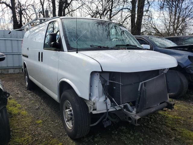 2020 Chevrolet Express G2500