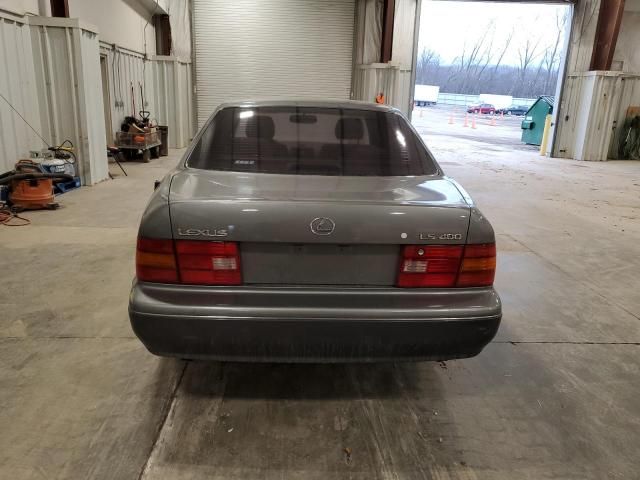 1996 Lexus LS 400