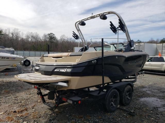 2023 Mastercraft Craft Boat