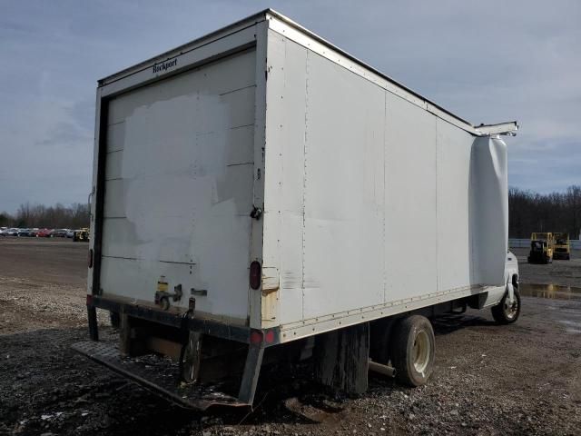 2019 Ford Econoline E450 Super Duty Cutaway Van