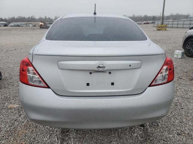 2013 Nissan Versa S