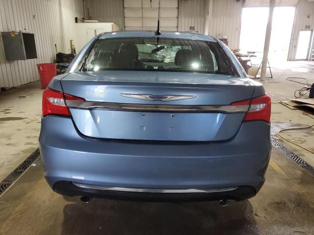 2011 Chrysler 200 Touring