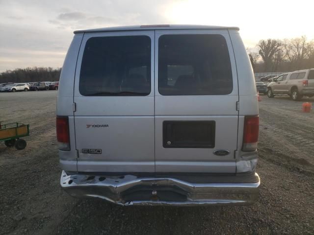 2002 Ford Econoline E150 Van