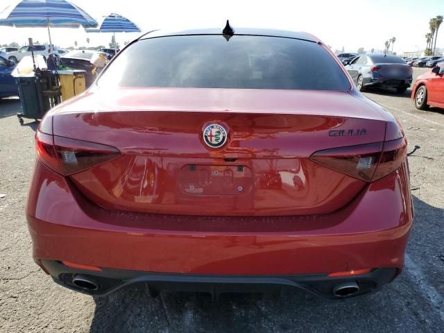 2018 Alfa Romeo Giulia TI