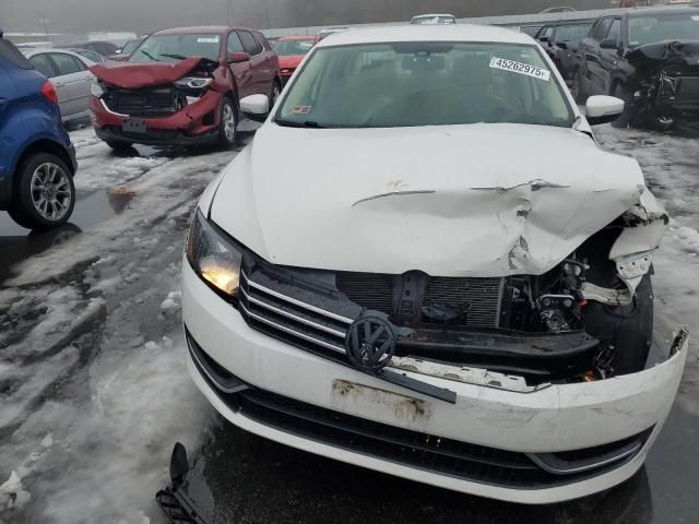 2013 Volkswagen Passat S