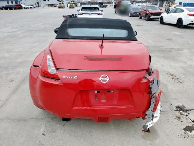 2016 Nissan 370Z Base