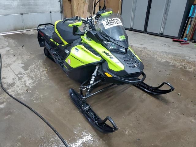 2020 Skidoo 2020 Skidoo Renegade