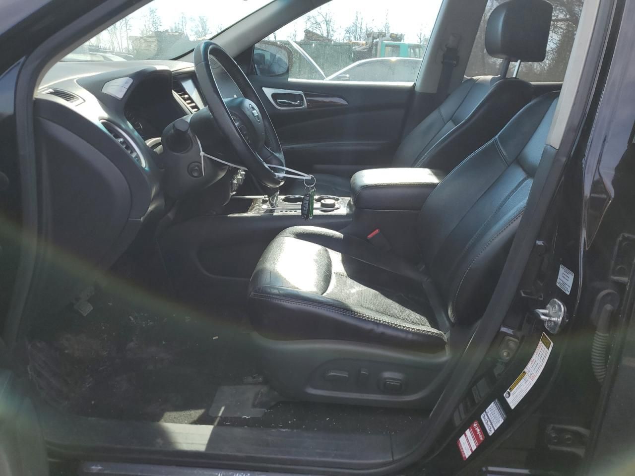 2014 Nissan Pathfinder s