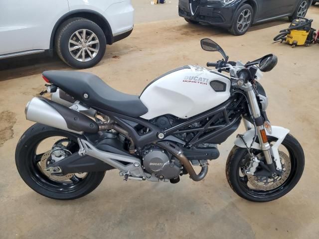 2014 Ducati Monster 696