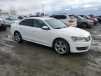 2014 Volkswagen Passat SE