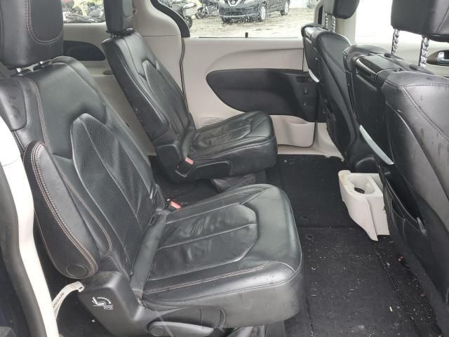 2017 Chrysler Pacifica Touring L Plus