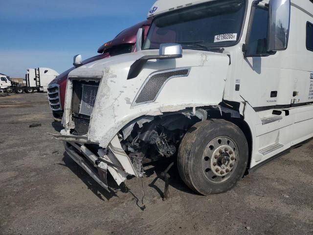 2016 Volvo VNL Semi Truck