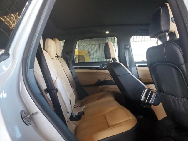 2018 Porsche Cayenne S