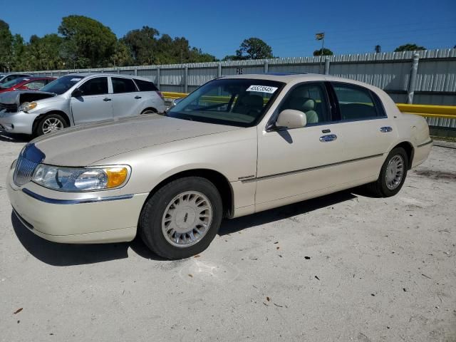 2002 Lincoln Town Car Cartier