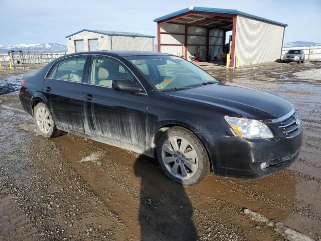 2005 Toyota Avalon XL