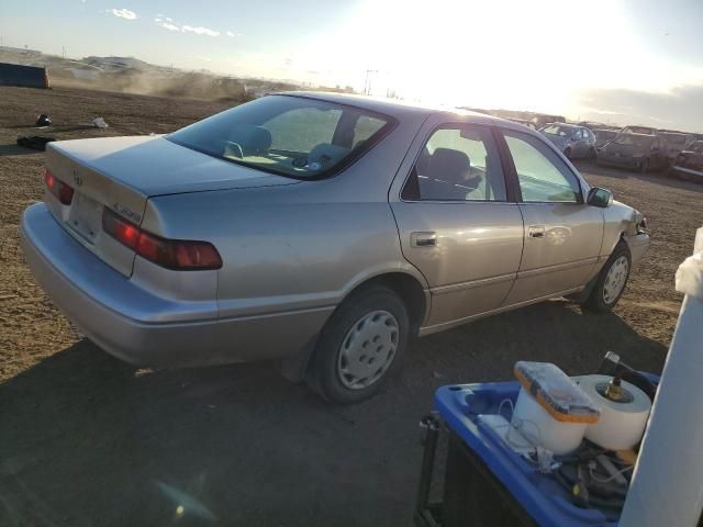 1999 Toyota Camry LE