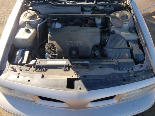 1998 Oldsmobile 88 Base