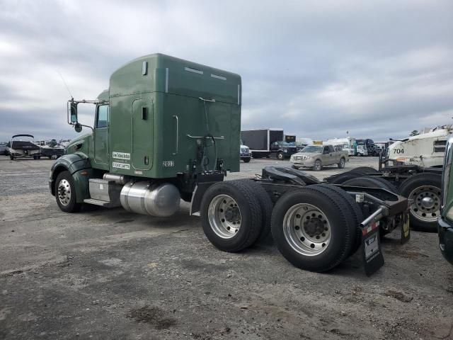 2009 Peterbilt 386