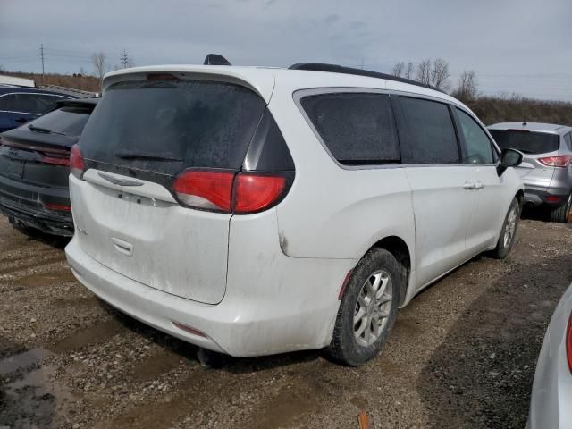 2021 Chrysler Voyager LXI