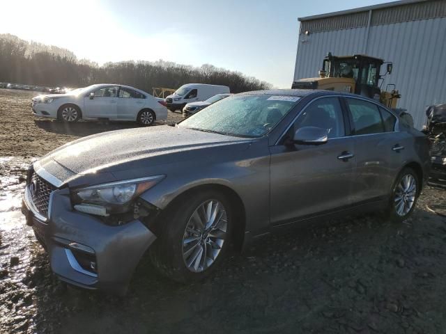 2023 Infiniti Q50 Luxe