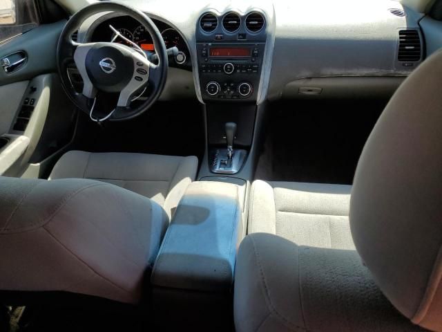 2011 Nissan Altima Base