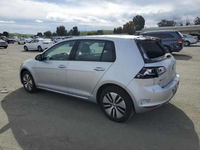 2016 Volkswagen E-GOLF SE