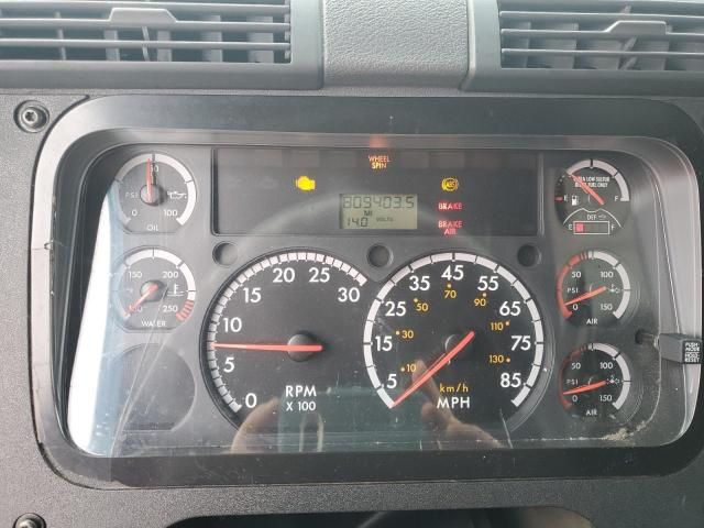 2016 Freightliner Cascadia 125