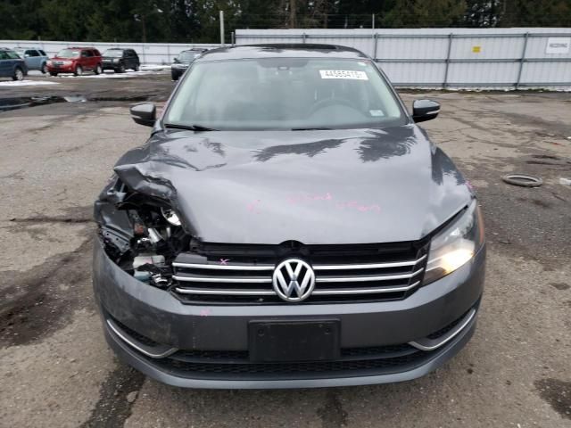 2014 Volkswagen Passat SE